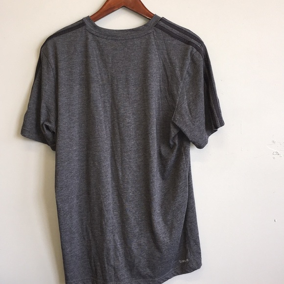 Adidas t shirt - Picture 5 of 5